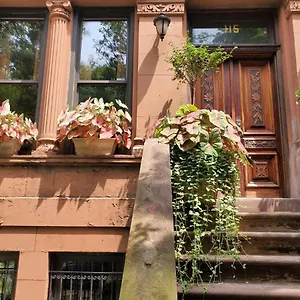 West 119th Guest , New York USA